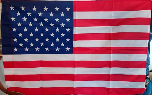 Bandera De Estados Unidos - Medidas: 92cm X 62cm