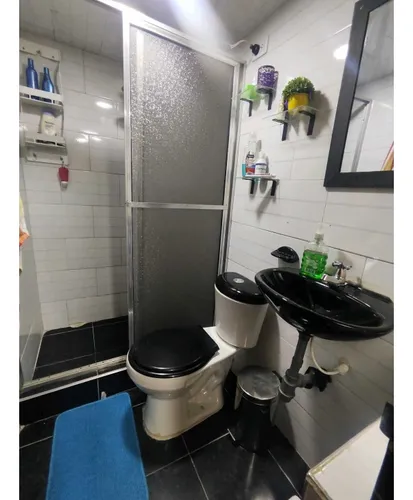 Quiroga: Casa De 3 Pisos + Terraza/ Opción Apartamento Independiente