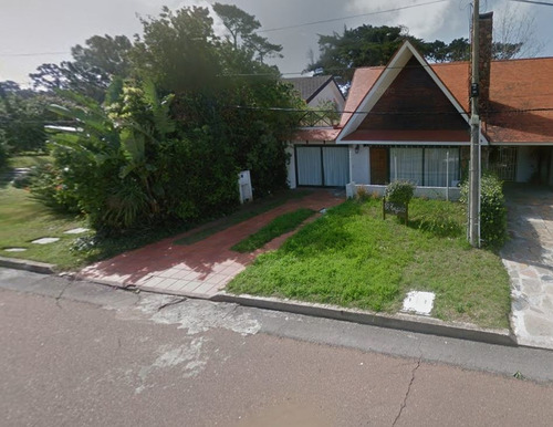 Gran Casa A Metros De Parada 16 - Playa Mansa