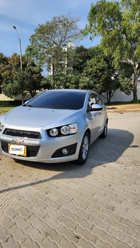 Chevrolet Sonic 1.6 Lt 5 p Automática
