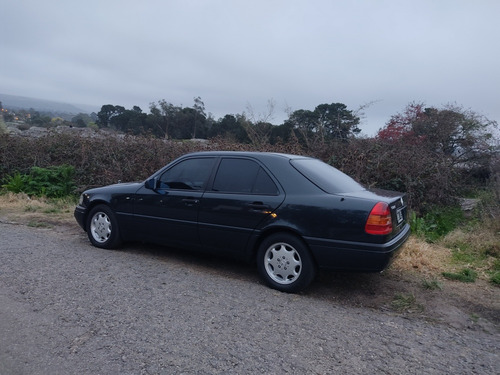 Mercedes-Benz Clase C 2.2 C220 Classic
