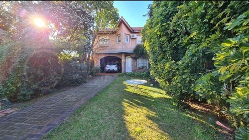 Venta Chalet 5 Ambientes En Palomar Lote 8.66x45 Zona Colegio Loreto Ficha 8240