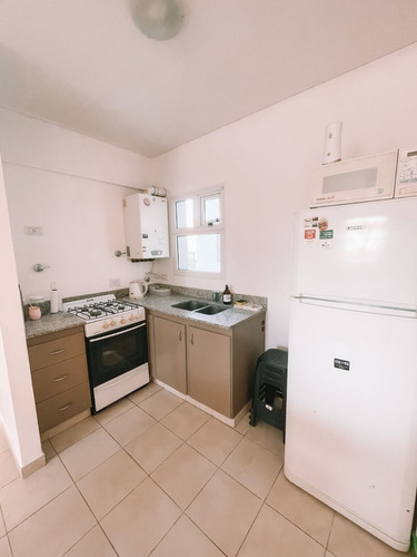 Imagen 5 de 17 de Departamento 2 Ambientes A Metros Del Mar