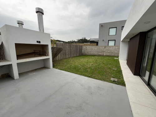 Venta De Casa A Estrenar 3 Dormitorios Piedras Del Chileno (ref: Iea-1734)