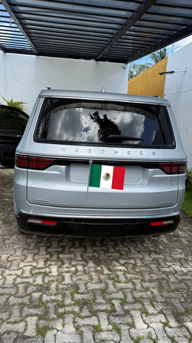 Urge Vender Por Problemas De Salud Wagoneer