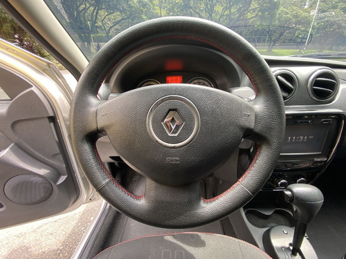 Renault Sandero 1.6 Dynamique Automatico