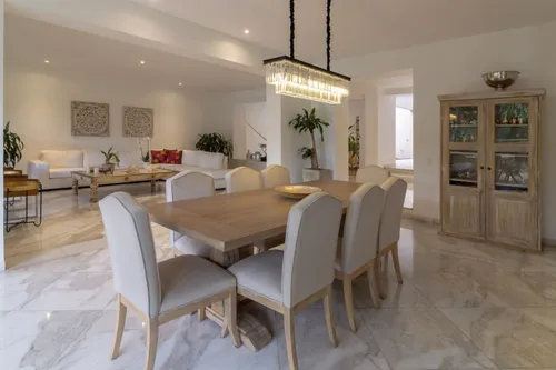 Casa En Arriendo/venta En Cristales. Cod A6433