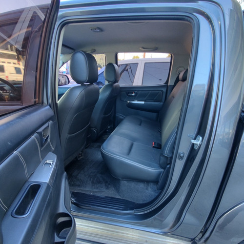 Toyota Hilux 3.0 Cd Srv Cuero 171cv 4x2 - E4