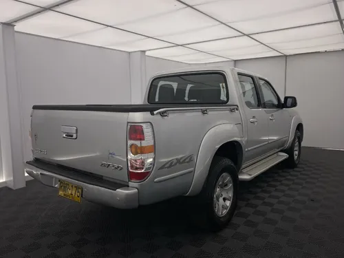 Mazda Bt50 2.6 Mt 2012