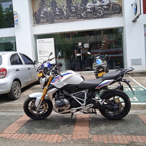 Bmw R 1250r Blanco Azul Metalizado 2804 Kms Placas Cali