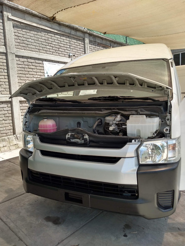 Imagen 14 de 15 de Toyota Hiace 2017 Pasajeros Motor 2.7