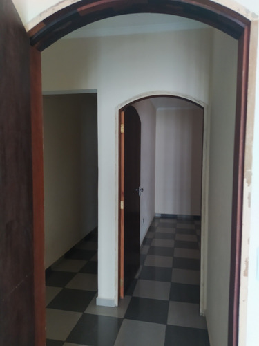 Vendo Lindo Sobrado,com 03 Dorm.