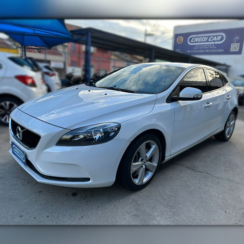 Volvo V40 2.0 T4 Kinetic Drive-e 5p