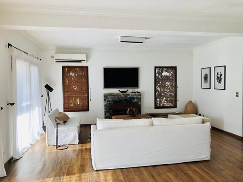 Imagen 9 de 30 de Casa En Alquiler Amoblada De Lujo En Santa Clara, 3 Dormitorios, 2 Baños Y Piscina! Villanueva!