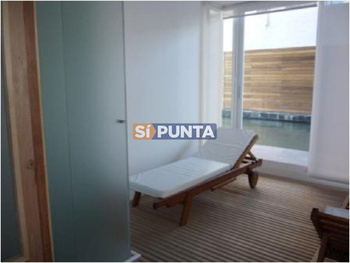 Imagen 23 de 30 de Pent House En Torre De Categoría