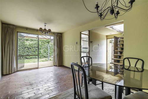 Casa En Venta De 3 Dorm. Trinidad/avda. La Florida
