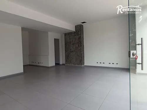 Local En Arriendo En Primavera. Cod A775317
