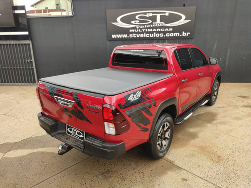Toyota Hilux 2.8 SR CHALLENGE 4X4 CD 16V DIESEL 4P AUTOMÁTICO