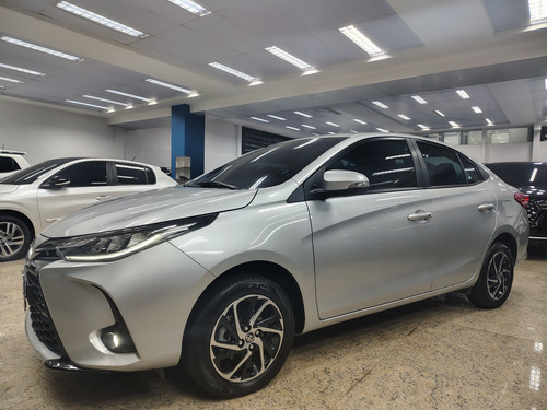 Toyota Yaris Sedan 1.5 16V FLEX SEDAN XLS MULTIDRIVE