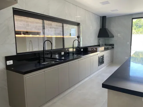 Vendo Casa Em Condomínio Fechado Em Ubatuba