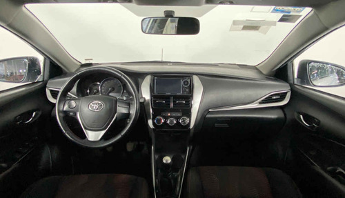 Imagen 13 de 15 de 115004 - Toyota Yaris 2018 Con Garantía