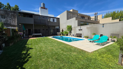 Casa Venta Cuatro Habitaciones Parque Piscina Castelar Norte