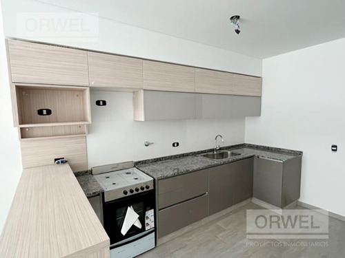 Imagen 9 de 28 de Venta Esquinero - 3 Ambientes - 2 Baños - Cochera Opcional