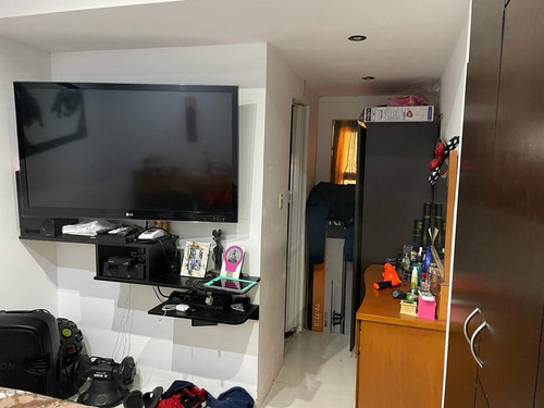 Imagen 4 de 20 de Belkliag/ Ofrece Amplia Casa En Valle De Oro San Diego Valencia (marigarci))