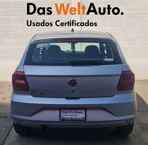 Imagen 5 de 12 de Volkswagen Gol 2020