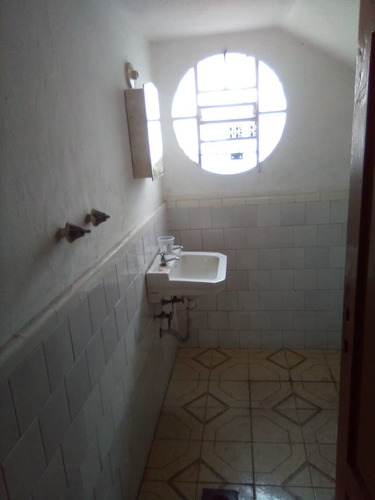 Imagen 9 de 10 de Se Vende Quinta En Los Chaguaramos