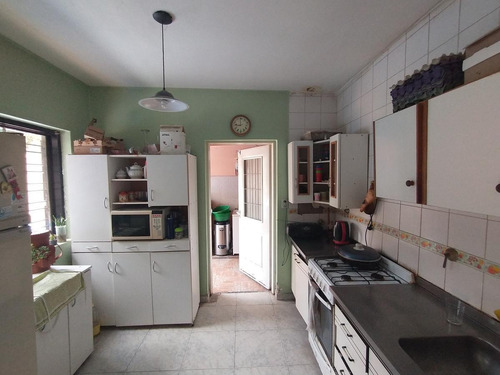 Casa - Av. Aconquija