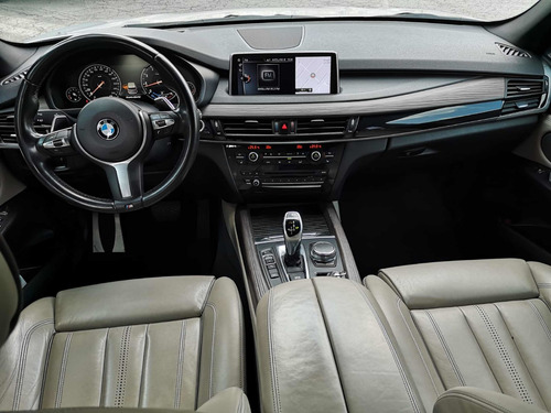 Imagen 11 de 14 de Bmw X5 2017 4.4 Xdrive50ia M Sport At