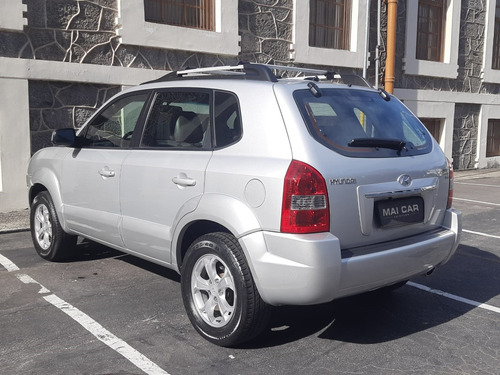 Hyundai Tucson 2.0 MPFI GLS 16V 143CV 2WD FLEX 4P AUTOMÁTICO
