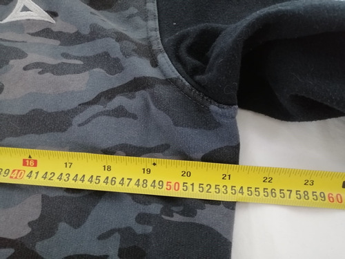 Chamarra Ligera Futbol Talla L Leon F C Pirma Camouflage (Usado)