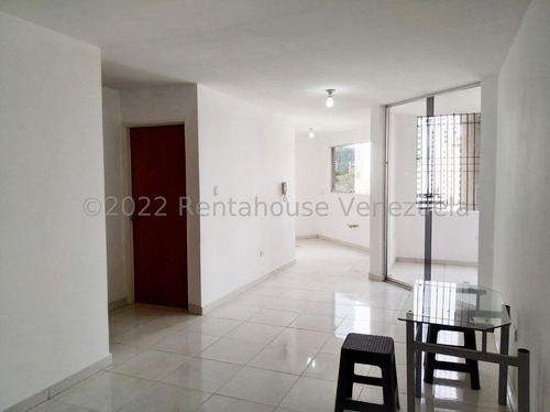 Imagen 7 de 12 de Apartamento En Venta, El Bosque, Valencia. 23-2371 Rentahouse
