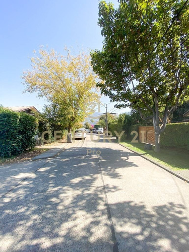 Imagen 22 de 23 de Se Vende Casa En Vitacura, Pasaje Cerrado