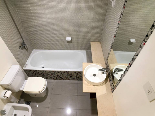Imagen 10 de 25 de Venta De Departamento En Coghlan