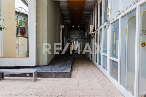 Dpto 2 Dorm. + Cochera Centro Nqn En Venta!