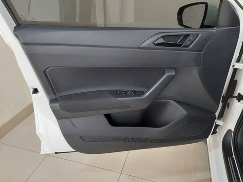 Imagem 10 de 10 de Volkswagen Polo 1.0 Mpi Total Flex Manual
