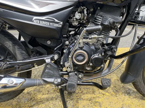 Bajaj Platino 125 2023