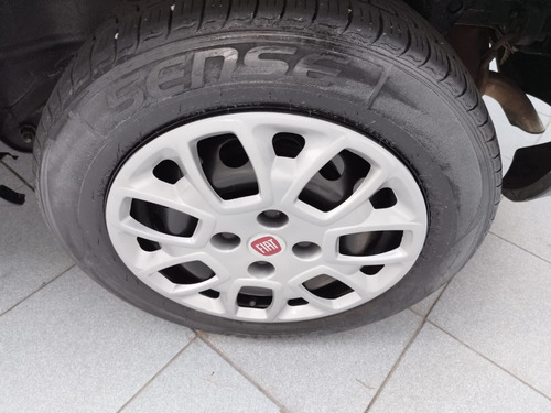 Fiat Uno 1.0 EVO VIVACE 8V FLEX 4P MANUAL
