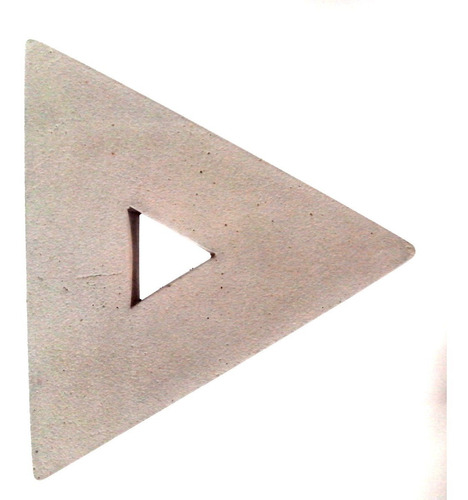 Imagen 1 de 4 de Banco Cemento Y Metal Minimalista Triangular