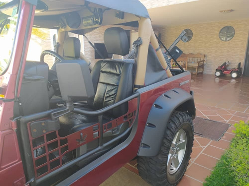 Imagen 8 de 13 de Jeep Wrangler .