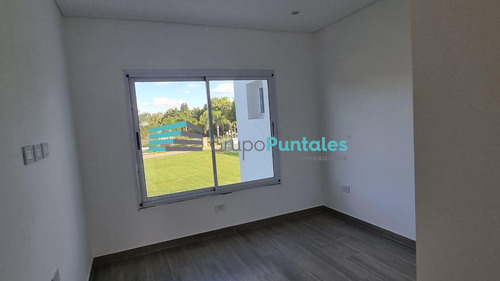 Casa En Malibu Canning Recien Refaccionada A Nuevo Apta Crédito Oportunidad