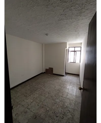 Venta De Casa En Arboledas De 250mt2 En El Oeste De Cali, 5600.