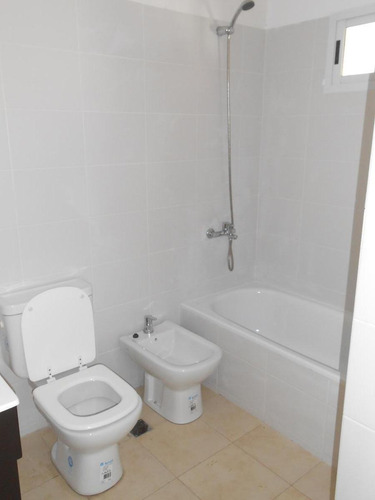 Imagen 16 de 20 de Departamento De 2 Amb. Con Balcon A Estrenar