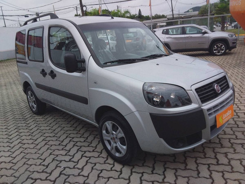 Imagem 8 de 9 de Fiat Doblò 1.8 Mpi Essence 7l 16v Flex 4p Manual