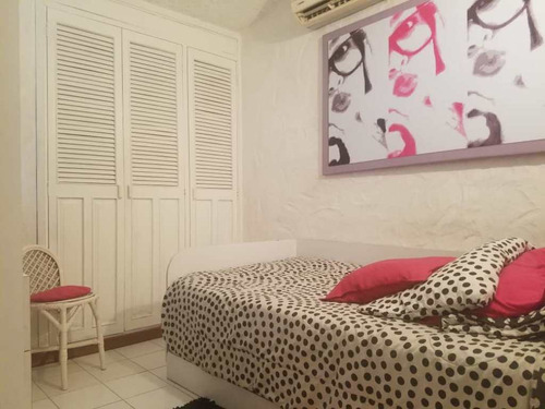 Imagen 8 de 14 de Town House En Venta Conj Los Corales