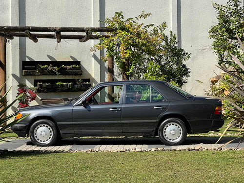 Mercedes Benz 300 E 1986