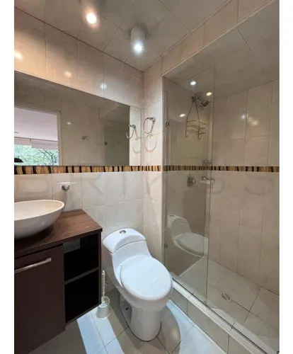 Apartamento En Arriendo En Los Rosales. Cod A1846